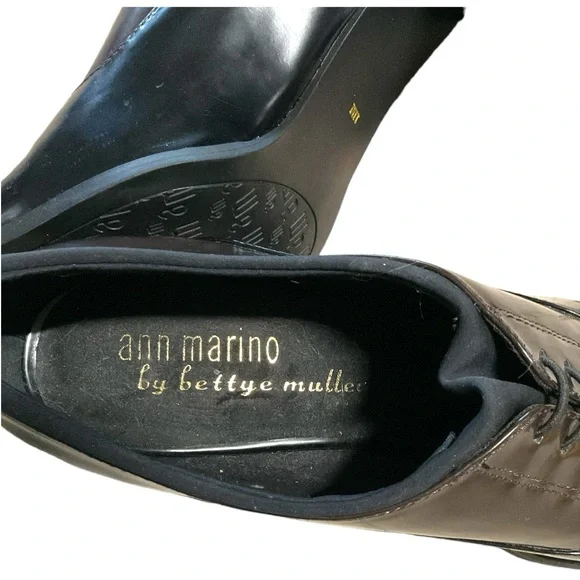 Ann Marino Black and Brown Oxford Heels - Picture 4 of 6